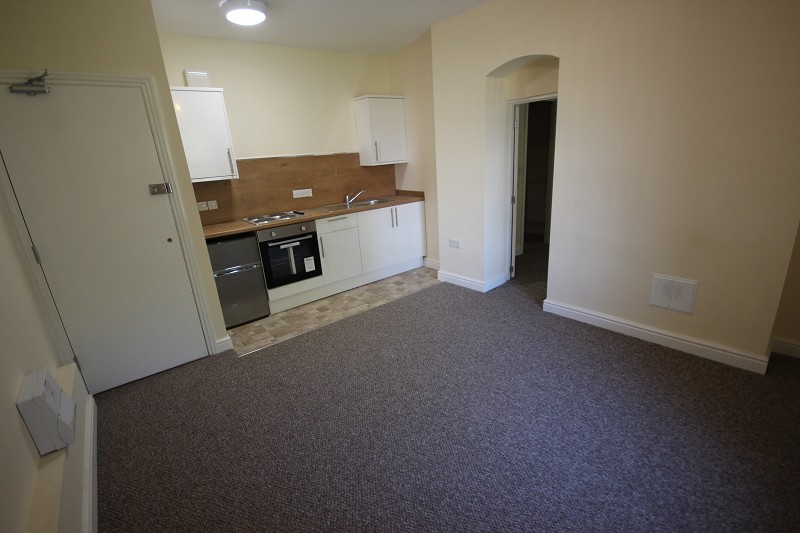 12 Broad Green, Wellingborough