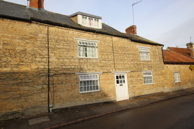 Marshall & Cross Property Details